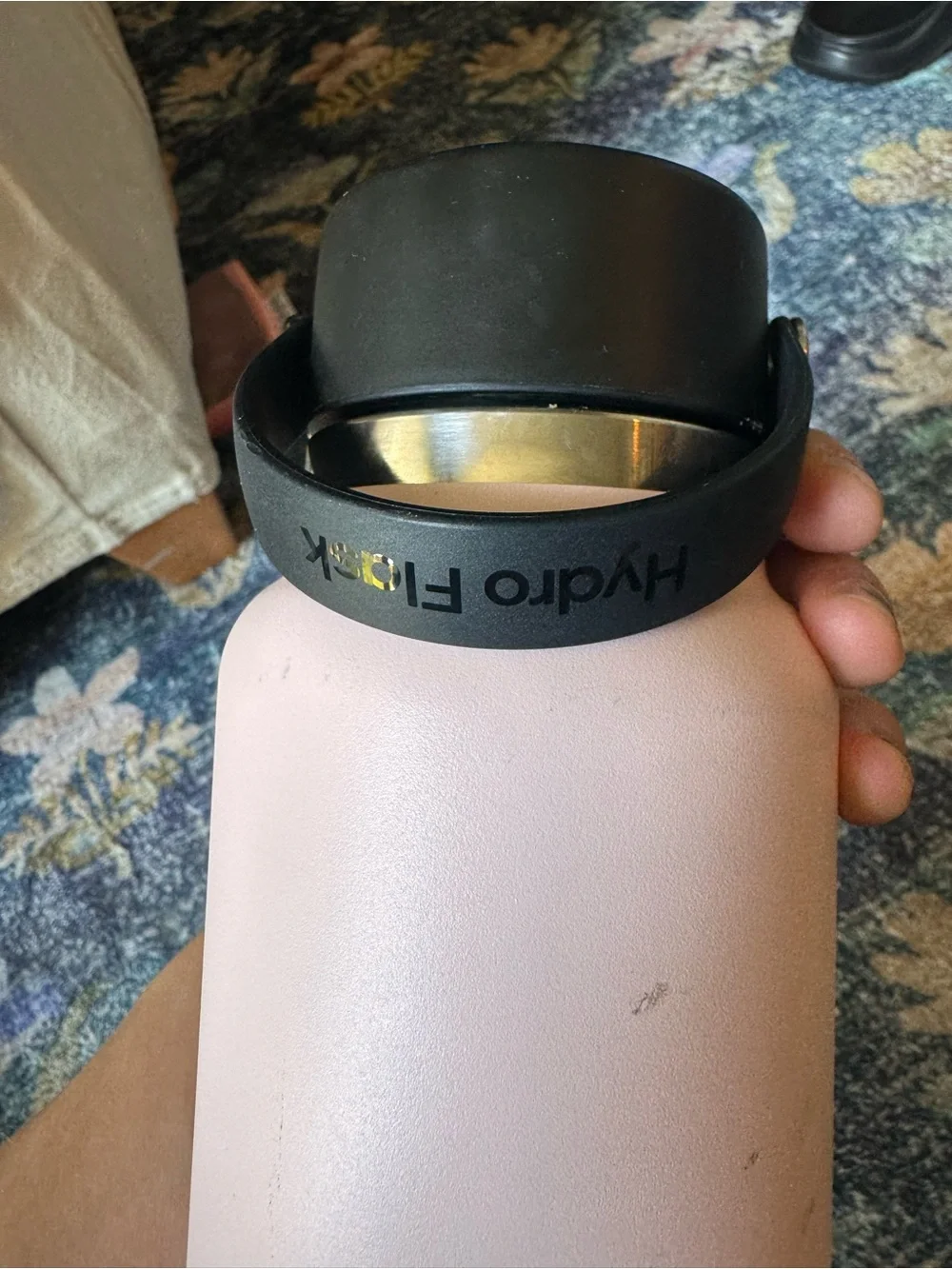 32 oz Hydroflask w Bottle Boot and Straw Lid